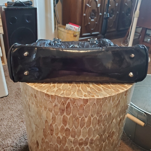 Daisy Fuentes Black Fabric and Faux Patent Leather Satchel Bag - Picture 5 of 10